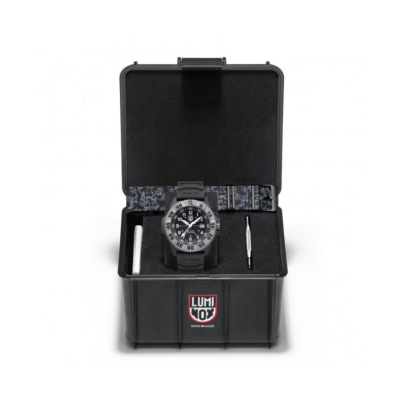 luminox-carbon-seal-3351set2